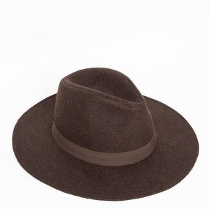 NWT Vero Moda Dark Brown size M/L Hat
